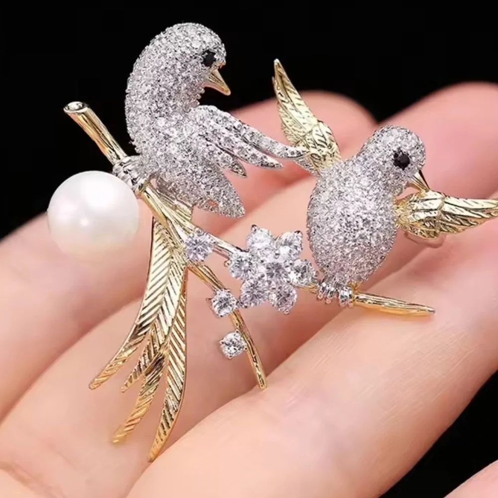 Color Silver and Gold Bird Brooch